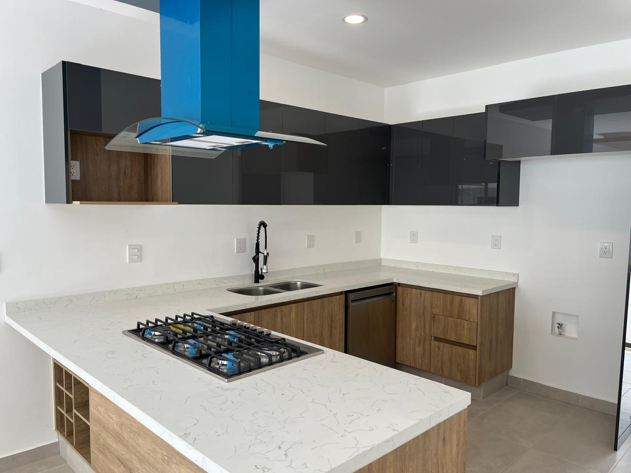 WhatsApp Image 2025-11-12 at 10.56.04