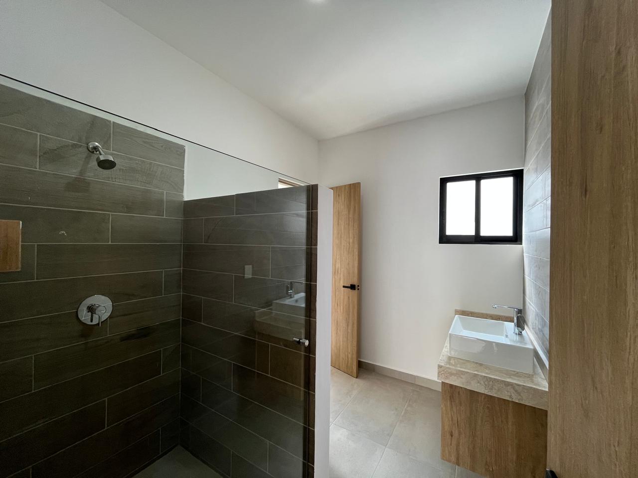 WhatsApp Image 2025-11-12 at 10.56.06 (2)