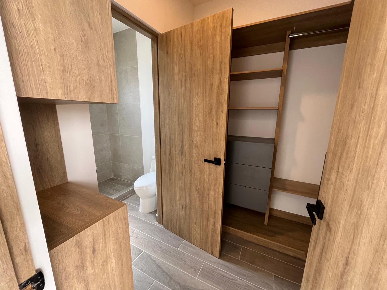 WhatsApp Image 2025-11-12 at 10.56.09 (2)