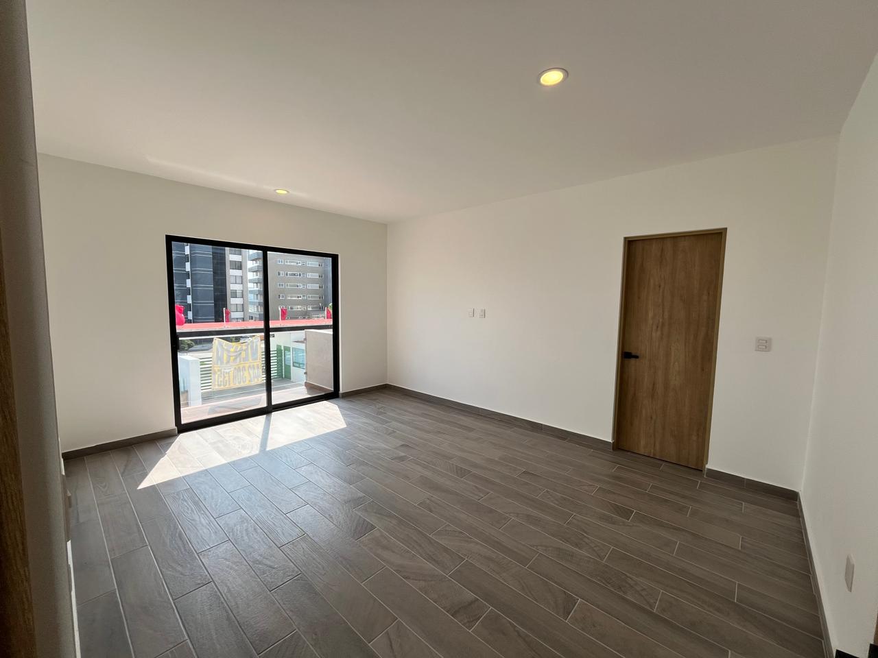 WhatsApp Image 2025-11-12 at 10.56.10 (1)