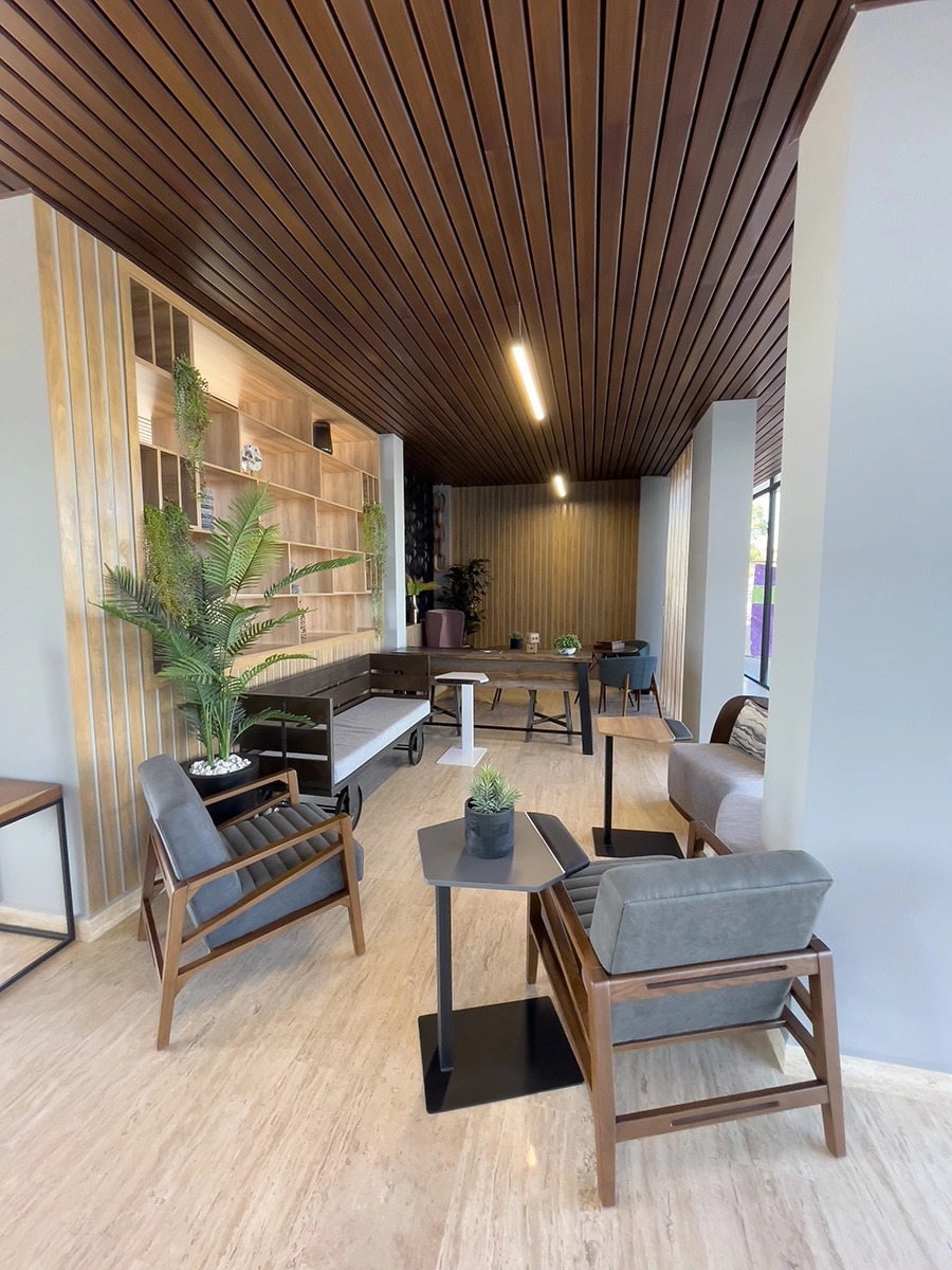 WhatsApp Image 2025-09-19 at 17.50.39 (1)