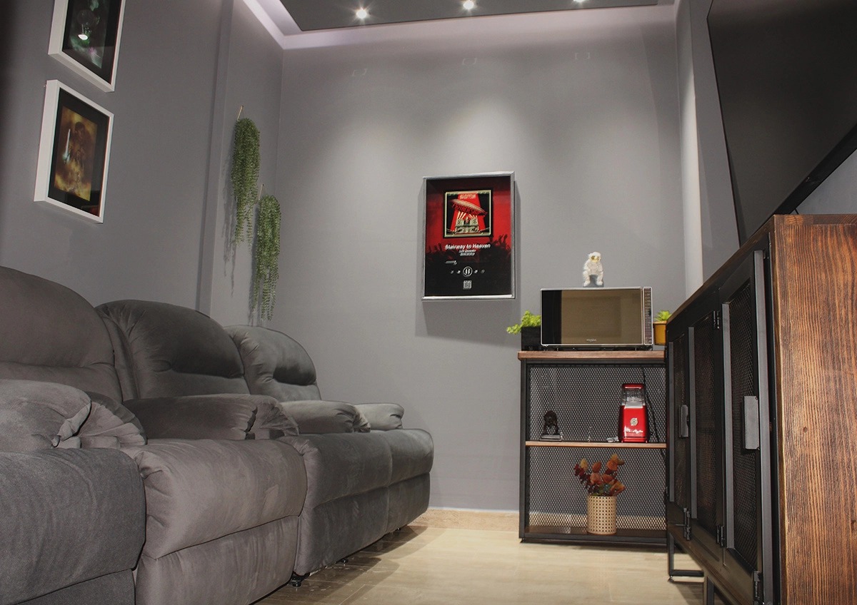 WhatsApp Image 2025-09-19 at 17.50.40 (1)